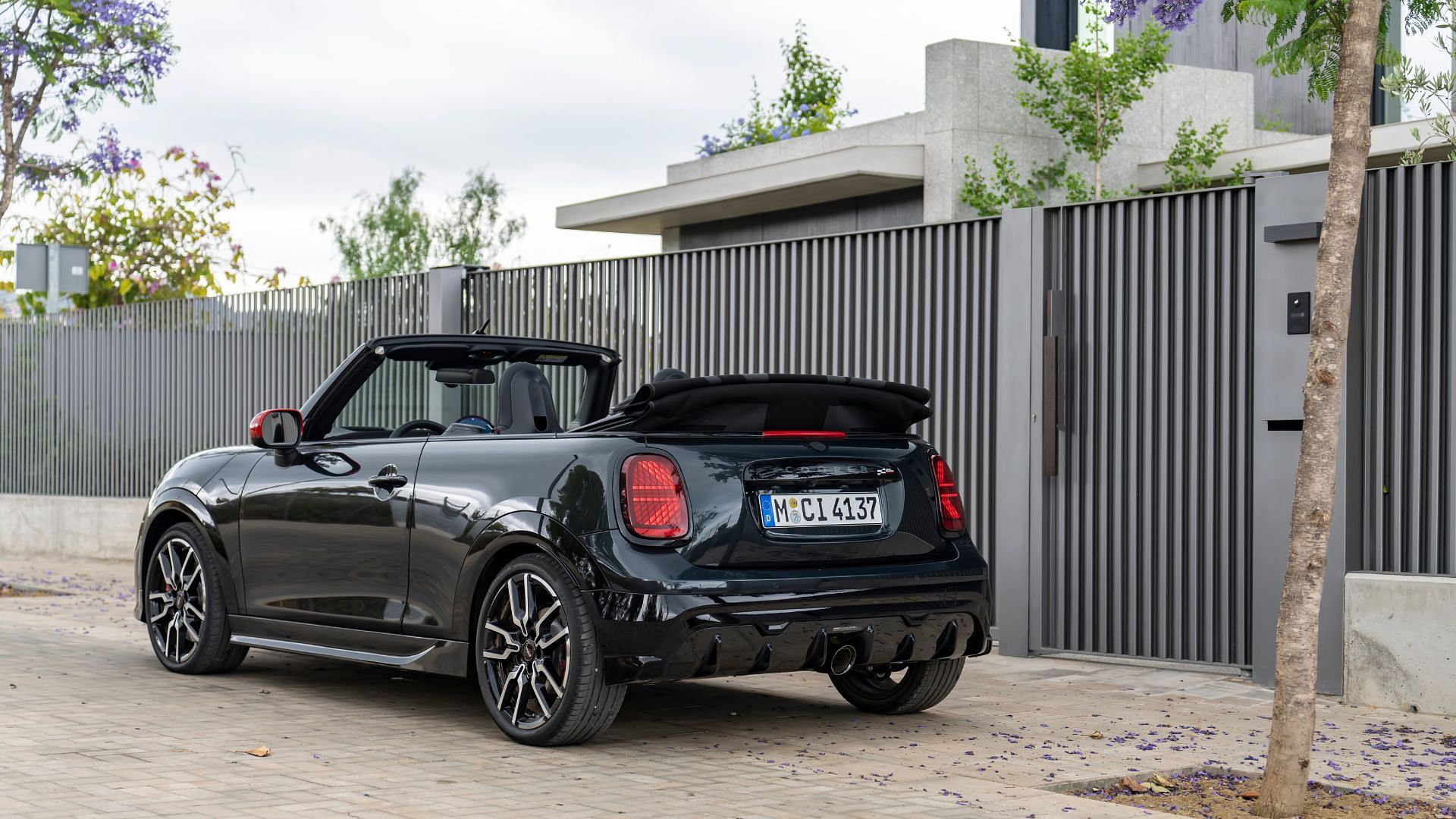 2025 mini jcw convertible