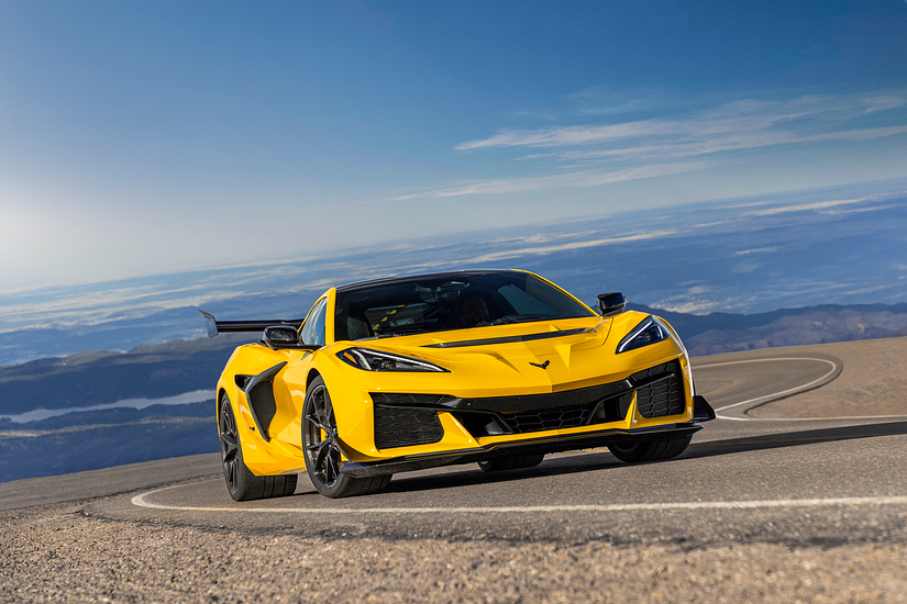 The New Corvette ZR1 Packs An Astounding 1064 Horsepower