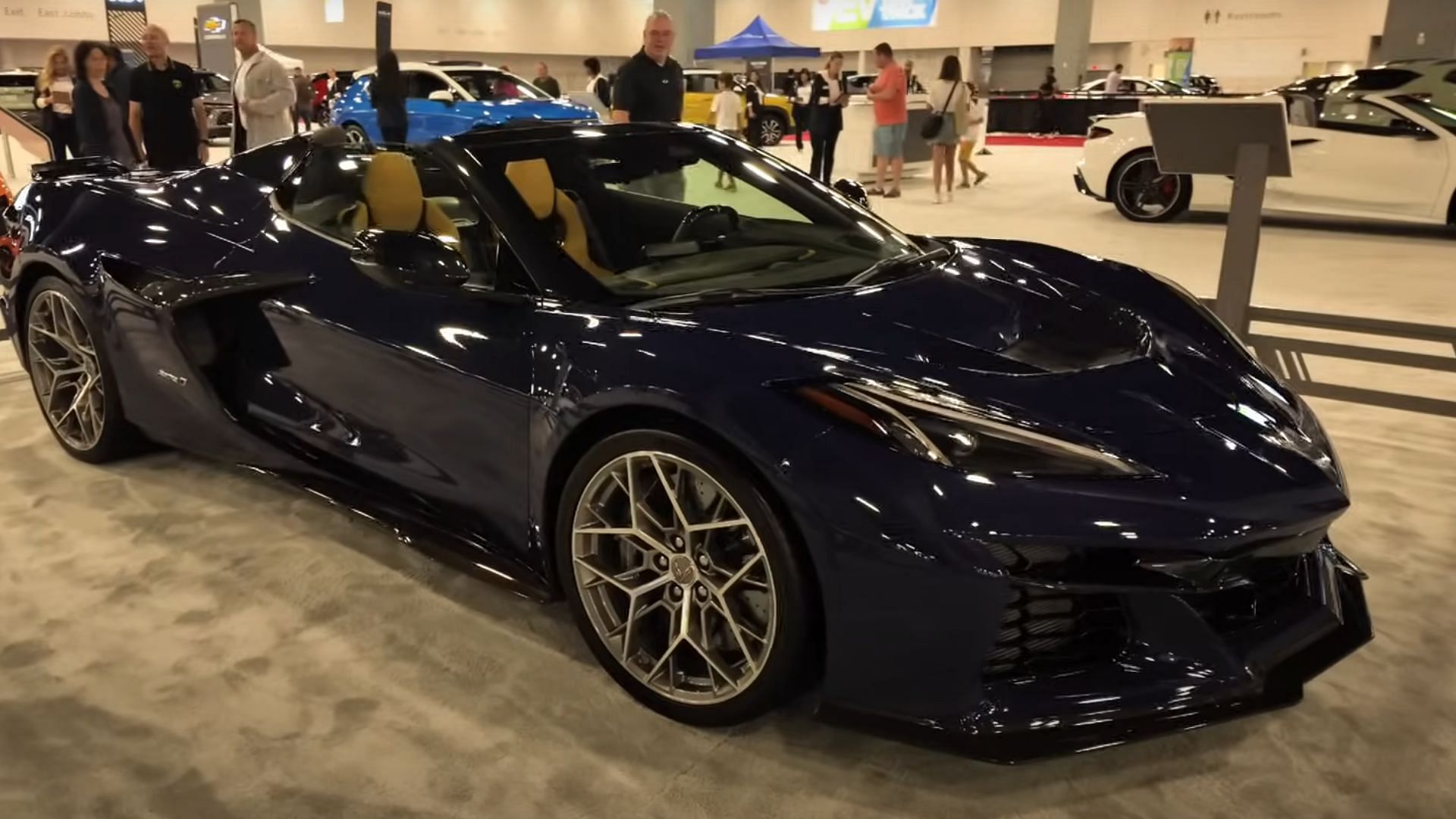 2025 corvette zr1 in 2024 miami auto show